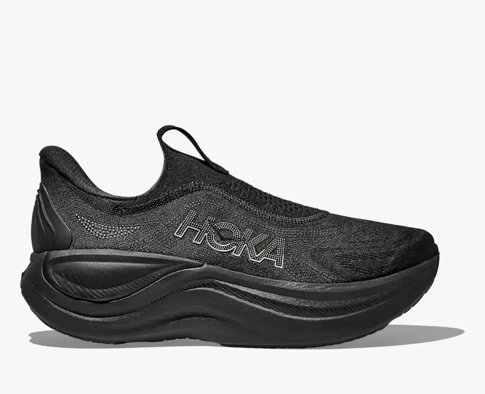 HOKA Skyward Laceless Black